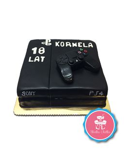 Tort PS4 - Tort w kształcie konsoli PS4 z padem